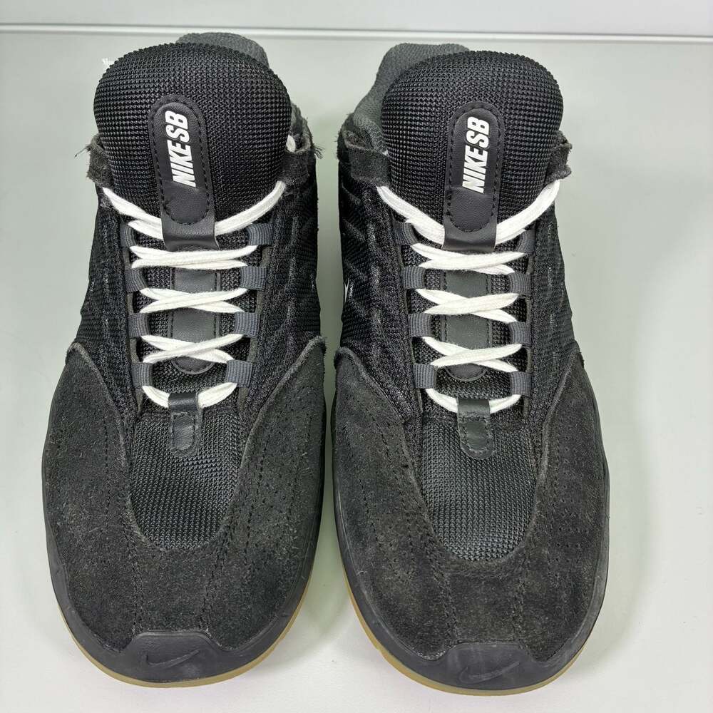 Nike SB Vertebrae Black Gum Skate Shoes Size 8.5